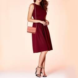 مملوكة مسبقًا Burberry Orange Leather Wallet On Chain