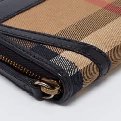 Pre Owned Burberry Black/Beige House Check Canvas and Leather Zip Around Wallet