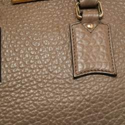 مملوكة مسبقًا حقيبة ساتشل بربري اورشارد جلد بنفسجي صغيرة 