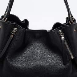 Pre Owned Burberry Black Grained Leather Medium Maidstone Tote