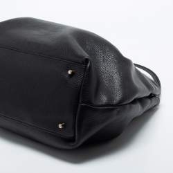 Pre Owned Burberry Black Grained Leather Medium Maidstone Tote