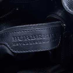 مملوكة مسبقًا Burberry Black Lizard Embossed Leather Patchwork Drawstring Bag