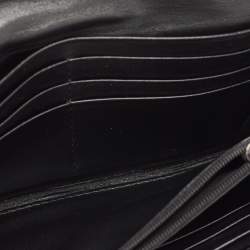 مملوكة مسبقًا Burberry Black Beat Check Nylon and Patent Leather Penrose Continental Wallet