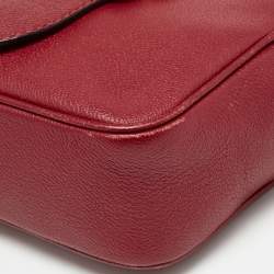 Pre Owned Burberry Red Leather Small Medley Buckle Crossbody Bag