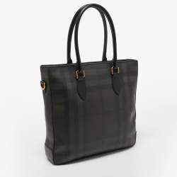 مملوكة مسبقًا Burberry Brown/Black London Check Coated Canvas and Leather Shopper Tote