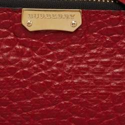 Pre Owned Burberry Red Grained Leather Chichester Crossbody Bag