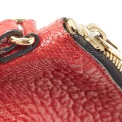 Pre Owned Burberry Red Grained Leather Chichester Crossbody Bag