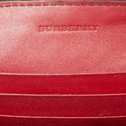 Pre Owned Burberry Red Grained Leather Chichester Crossbody Bag