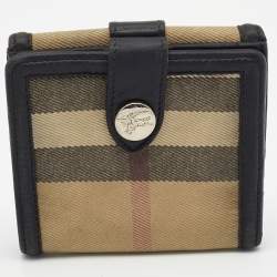 Pre Owned محفظة بربري كانفاس كاروهات نوفا بيج/بني وجلد بإبزيم مضغوطة