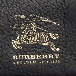 Pre Owned محفظة بربري كانفاس كاروهات نوفا بيج/بني وجلد بإبزيم مضغوطة