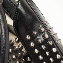 مملوكة مسبقًا Burberry Black Nova Check Nylon and Leather Studded Satchel