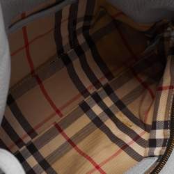 Pre Owned Burberry Light Blue Leather Leah Crossbody Bag