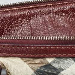 مملوكة مسبقًا Burberry Dark Red/Beige Nova Check Floral Embossed PVC and Leather Satchel