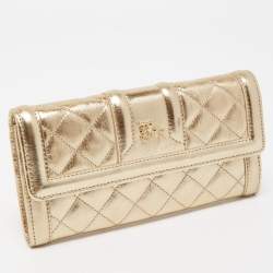Pre Owned Burberry Gold Quilted Leather Flap Continental Wallet