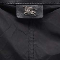 مملوكة مسبقًا حقيبة يد توتس بربري بوكليه جلد ونايلون كاروهات نوفا أسود/أزرق كحلي 