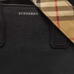 Pre Owned Burberry Black Leather Small Banner Tote