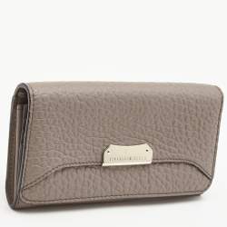 Pre Owned Burberry Beige Leather Flap Continental Wallet