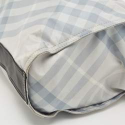 Pre Owned Burberry Black/Light Blue Nova Check Nylon and Leather Buckleigh Tote