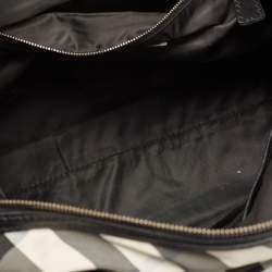 مملوكة مسبقًا Burberry Black Nova Check Nylon and Leather Studded Satchel
