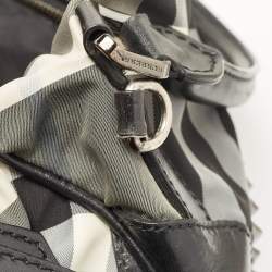 مملوكة مسبقًا Burberry Black Nova Check Nylon and Leather Studded Satchel