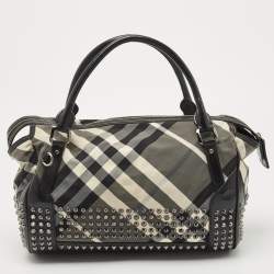 مملوكة مسبقًا Burberry Black Nova Check Nylon and Leather Studded Satchel