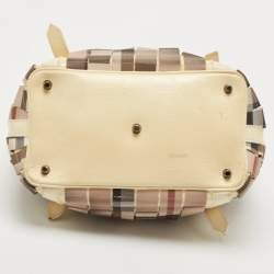 مملوكة مسبقًا Burberry Cream/Beige House Check PVC and Patent Leather Lowry Tote
