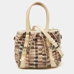 مملوكة مسبقًا Burberry Cream/Beige House Check PVC and Patent Leather Lowry Tote