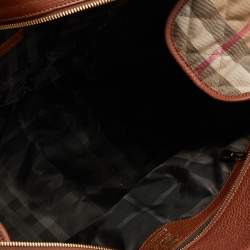 مملوكة مسبقًا حقيبة يد بربري هاوس شيك مانور تقسيمات كريمي