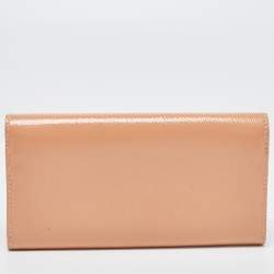Pre Owned Burberry Coral Patent Leather Flap Continental Wallet