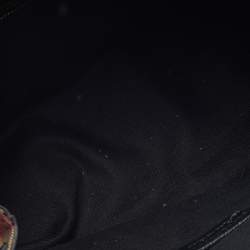 مملوكة مسبقًا حقيبة كروس بربري هلمسلي جلد سوداء