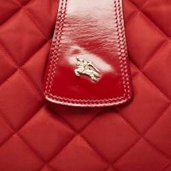Pre Owned Burberry Red Quilted Nylon and Patent Leather Brooke Hobo
