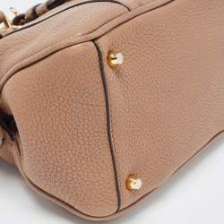 Pre Owned حقيبة كر وس بربري بفيونكة صغيرة جلد حُبيبي بني