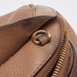 Pre Owned حقيبة كروس بربري بفيونكة صغيرة جلد حُبيبي بني