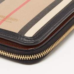 Pre Owned Burberry Black/Beige House Check PVC and Leather Allington Compact Wallet 