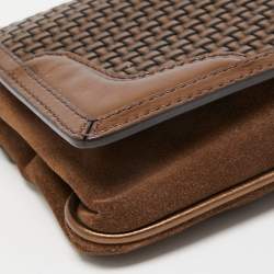 Pre Owned حقيبة كتف بربري سويدي وجلد لامع  بني /برونزي ميتاليك مرصع بقلاب