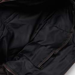 مملوكة مسبقًا حقيبة بربري جلد ونايلون نوفاتشيك أسود بسحاب مزدوج