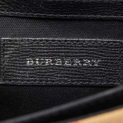 مملوكة مسبقًا حقيبة كروس بربري ماكين جلد وكانفاس كاروهات هاوس 