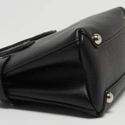 مملوكة مسبقًا حقيبة يد بربري بانر صغيرة كانفاس مربعات هاوس و جلد أسود 