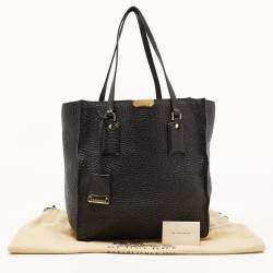 Pre Owned Burberry Black Grain Leather Woodbury Tote