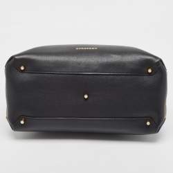Pre Owned Burberry Black Leather and House Check Fabric Medium Banner Tote