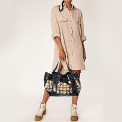 مملوكة مسبقًا Burberry Beige/Black Nova Check Coated Canvas and Patent Leather Warrior Tote