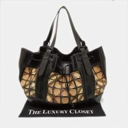 مملوكة مسبقًا Burberry Beige/Black Nova Check Coated Canvas and Patent Leather Warrior Tote