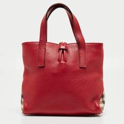 مملوكة مسبقًا Burberry Red Leather Shark Tooth Tote