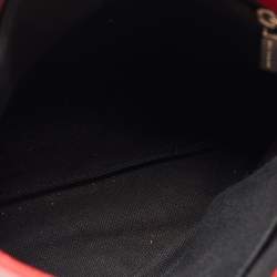 مملوكة مسبقًا Burberry Red Leather Shark Tooth Tote