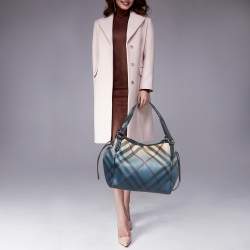 Pre Owned Burberry Navy Blue/Beige Ombre PVC and Patent Leather Biltmore Tote