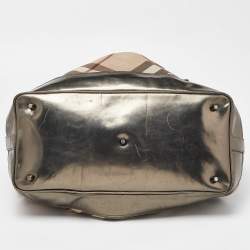 Pre Owned Burberry Metallic/Beige Nova Check Coated Canvas and Patent Leather Beaton Drawstring Bag