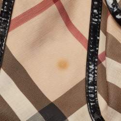 Pre Owned Burberry Black/Beige Supernova Coated Canvas and Patent Leather Drawstring Double Pocket Hobo