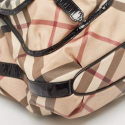 Pre Owned Burberry Black/Beige Supernova Coated Canvas and Patent Leather Drawstring Double Pocket Hobo