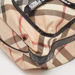 Pre Owned Burberry Black/Beige Supernova Coated Canvas and Patent Leather Drawstring Double Pocket Hobo