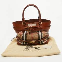 مملوكة مسبقًا حقيبة يد توتس بربري بريدل لينهير جلد وقماش هاوس تشيك بني متوسطة